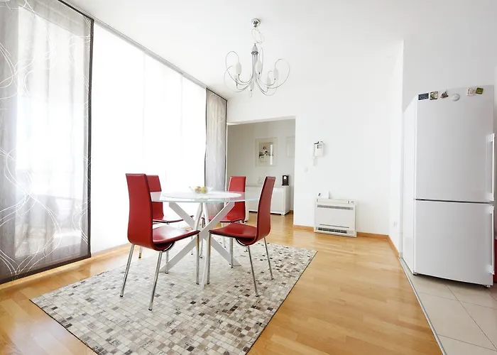 Apartment M&d *
