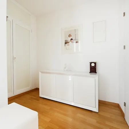 Apartment M&d *