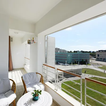 Apartment M&d *